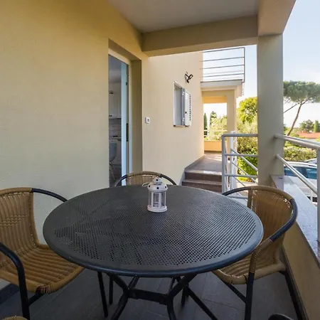 Martincic Apartment Novigrad Istria
